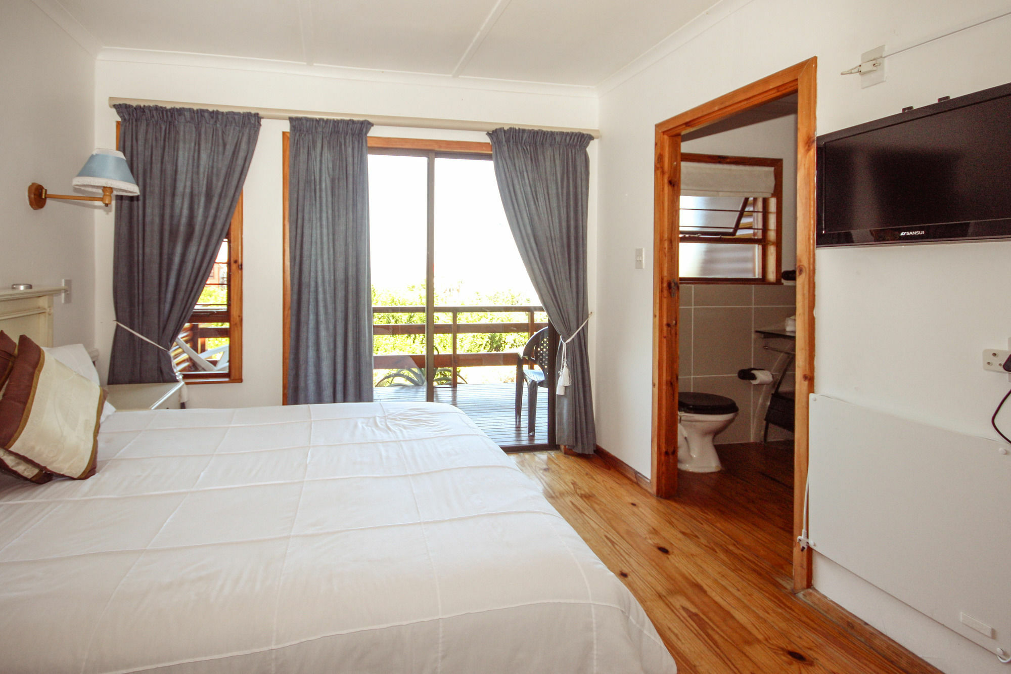 Aston Woods Bed And Breakfast Jeffreys Bay Extérieur photo